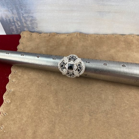 1.5CT Black Sapphire & Topaz 925 Silver Ring for the next Black & White Night - Picture 3 of 4